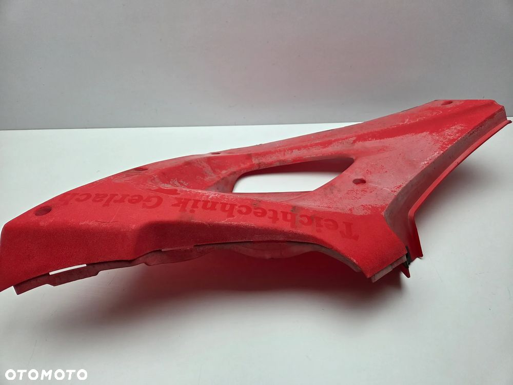 BOCZEK PRAWY OSLONA  TGB BLADE 425 - 2