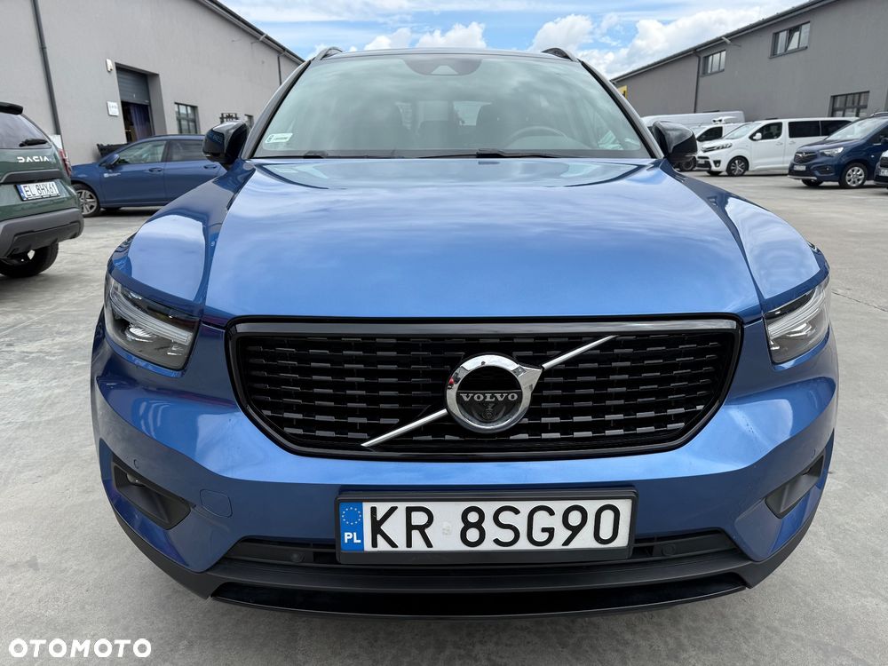 Volvo XC 40 D4 AWD R-Design - 12