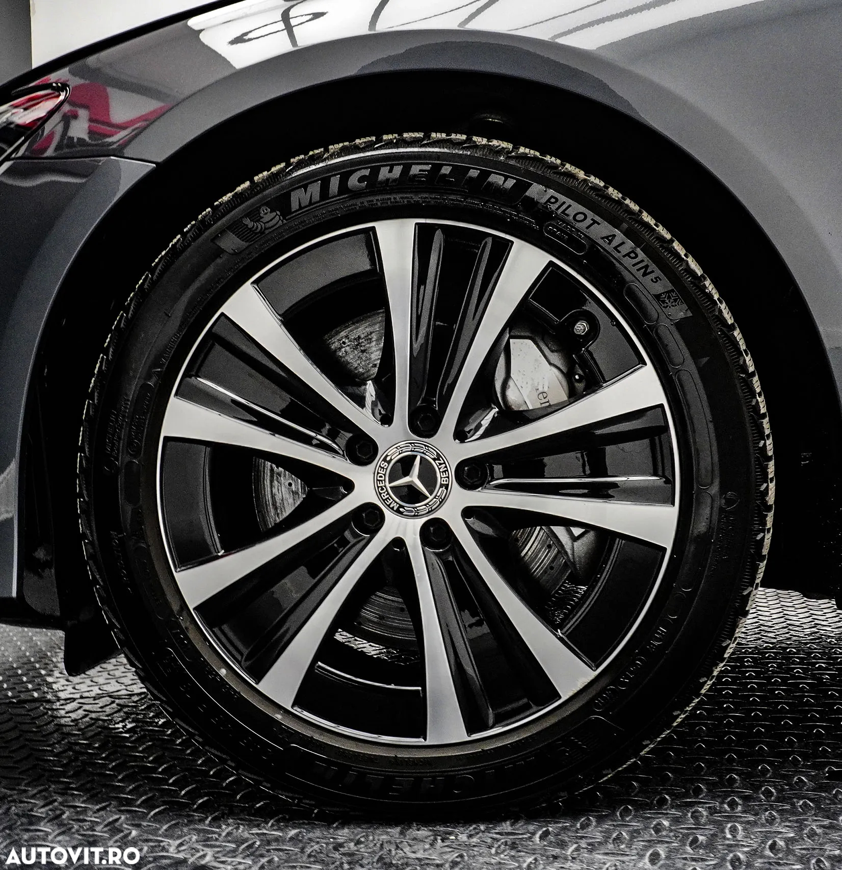 Mercedes-Benz E 300 Hybrid de T-Modell Aut. - 34