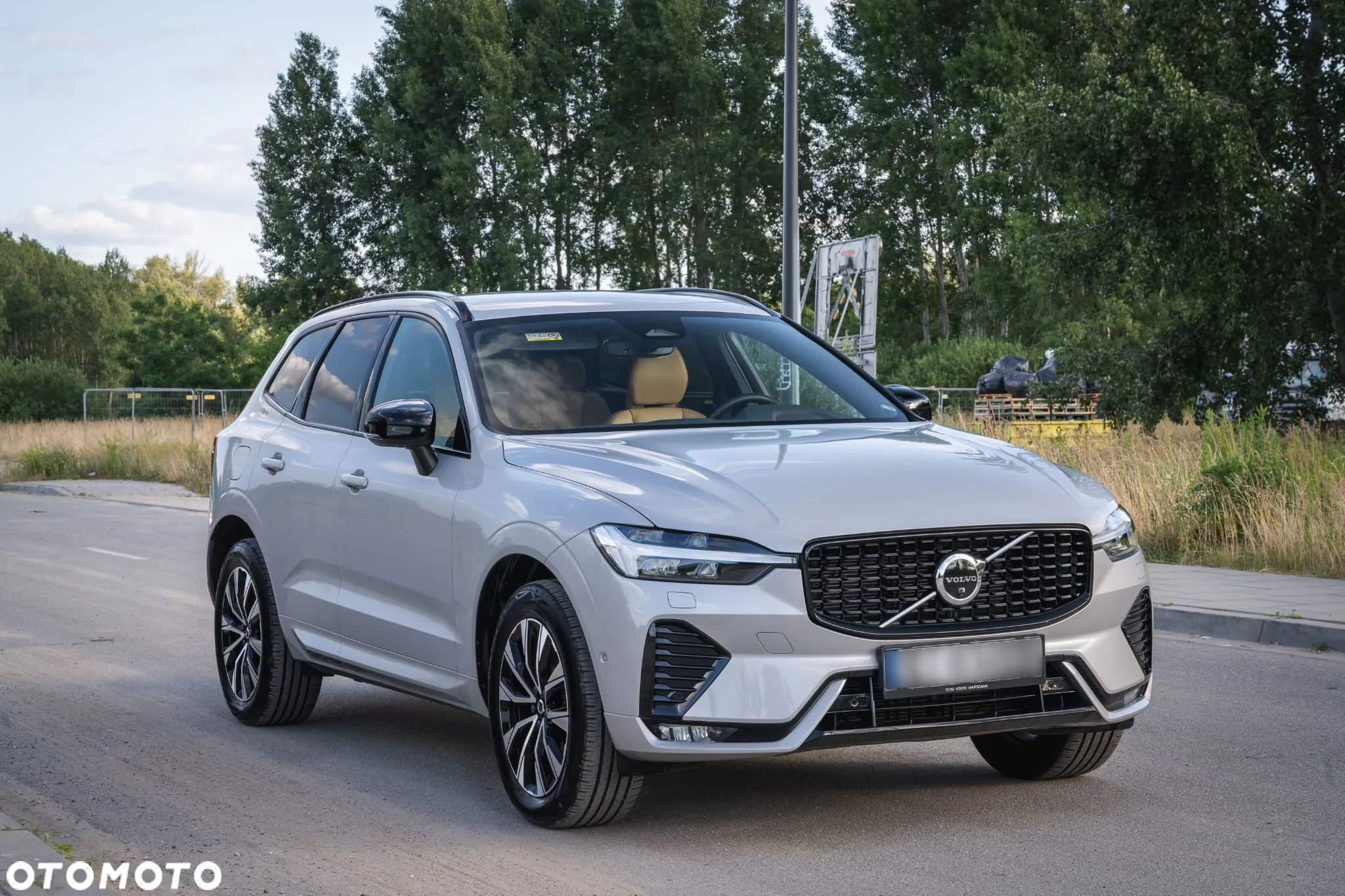 Volvo XC 60 B5 B AWD Plus Dark - 3