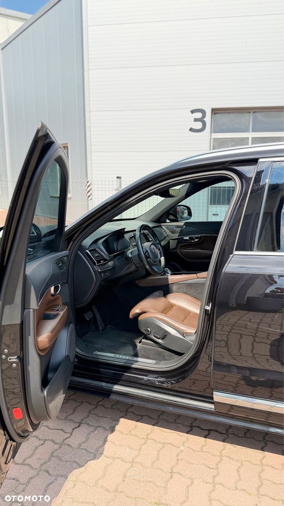 Volvo XC 90 - 5