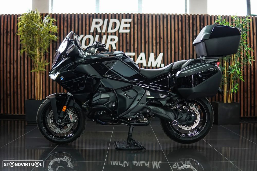 BMW R 1300 RT TRIPLE BLACK AUTOMATICA - 3