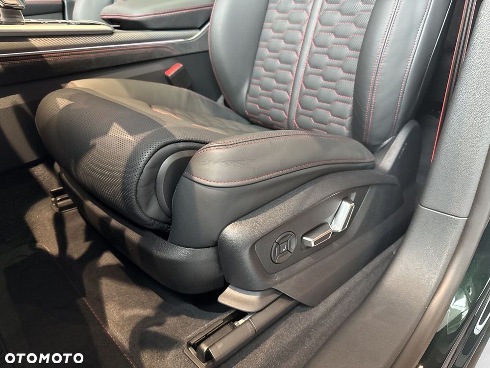 Audi RS Q8 - 13