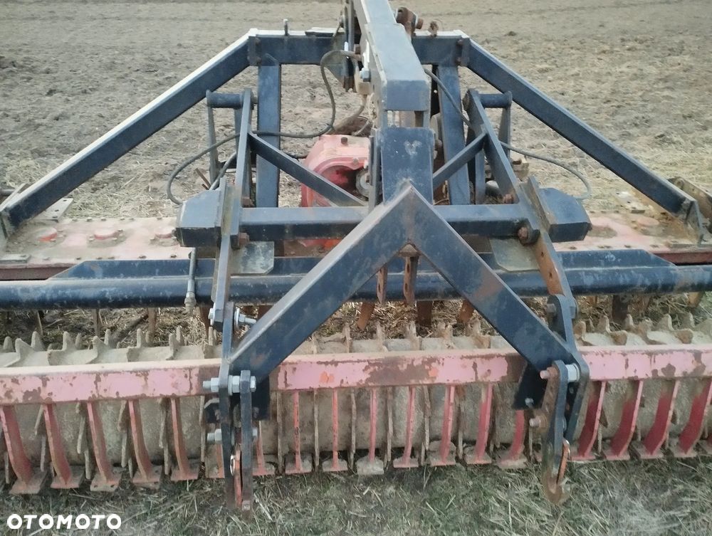 Kuhn Brona wirowa z hydroapkiem - 7