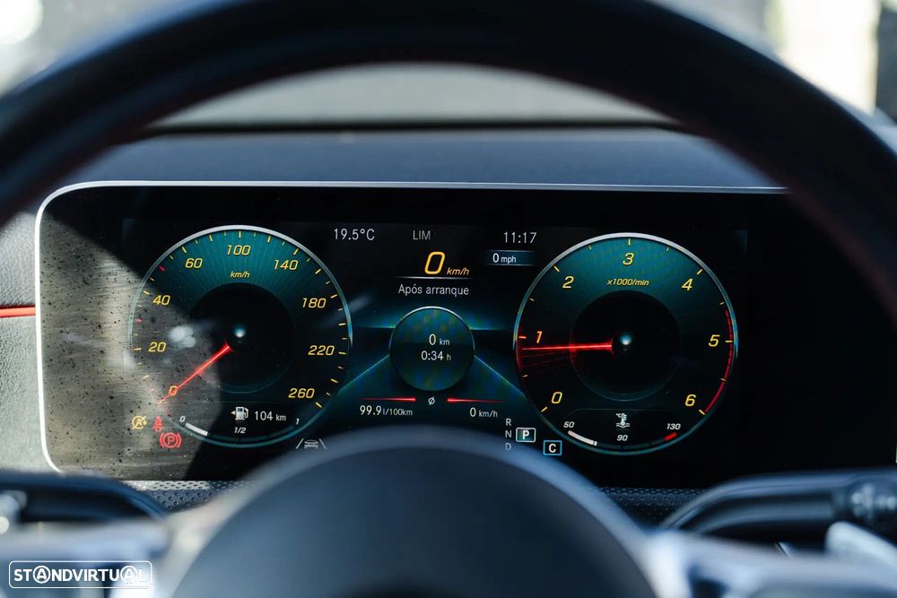 Mercedes-Benz A 180 d 7G-DCT AMG Line - 17