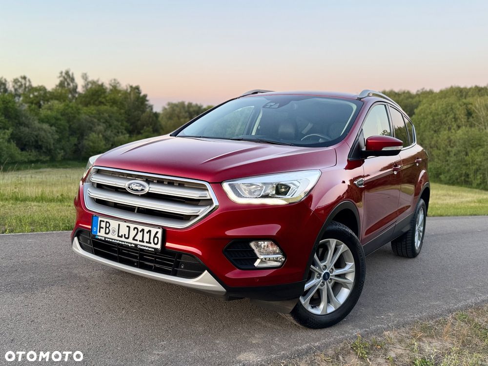 Ford Kuga 2.0 TDCi 2x4 Titanium - 23