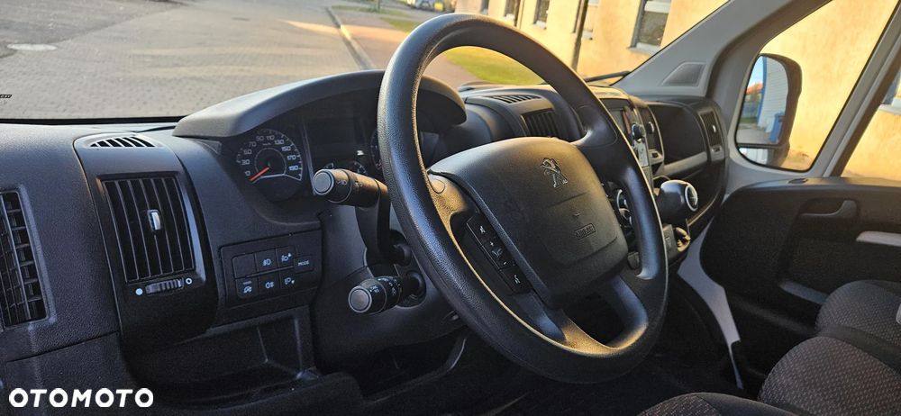Peugeot Boxer - 21
