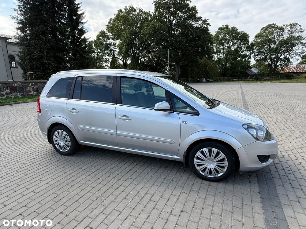 Opel Zafira 1.9 CDTI Navi - 6