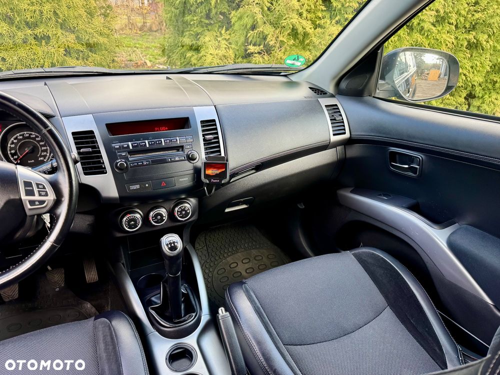 Mitsubishi Outlander 2.0 2WD Edition - 10