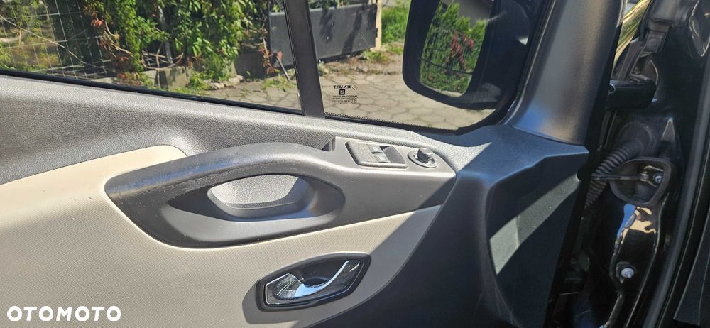 Renault Trafic - 7
