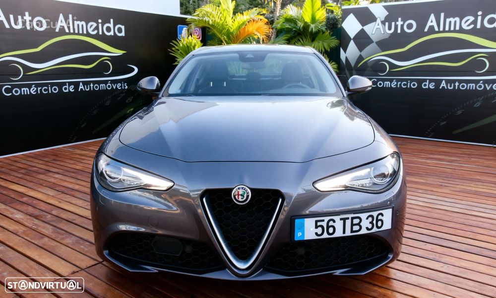 Alfa Romeo Giulia 2.2 D - 1