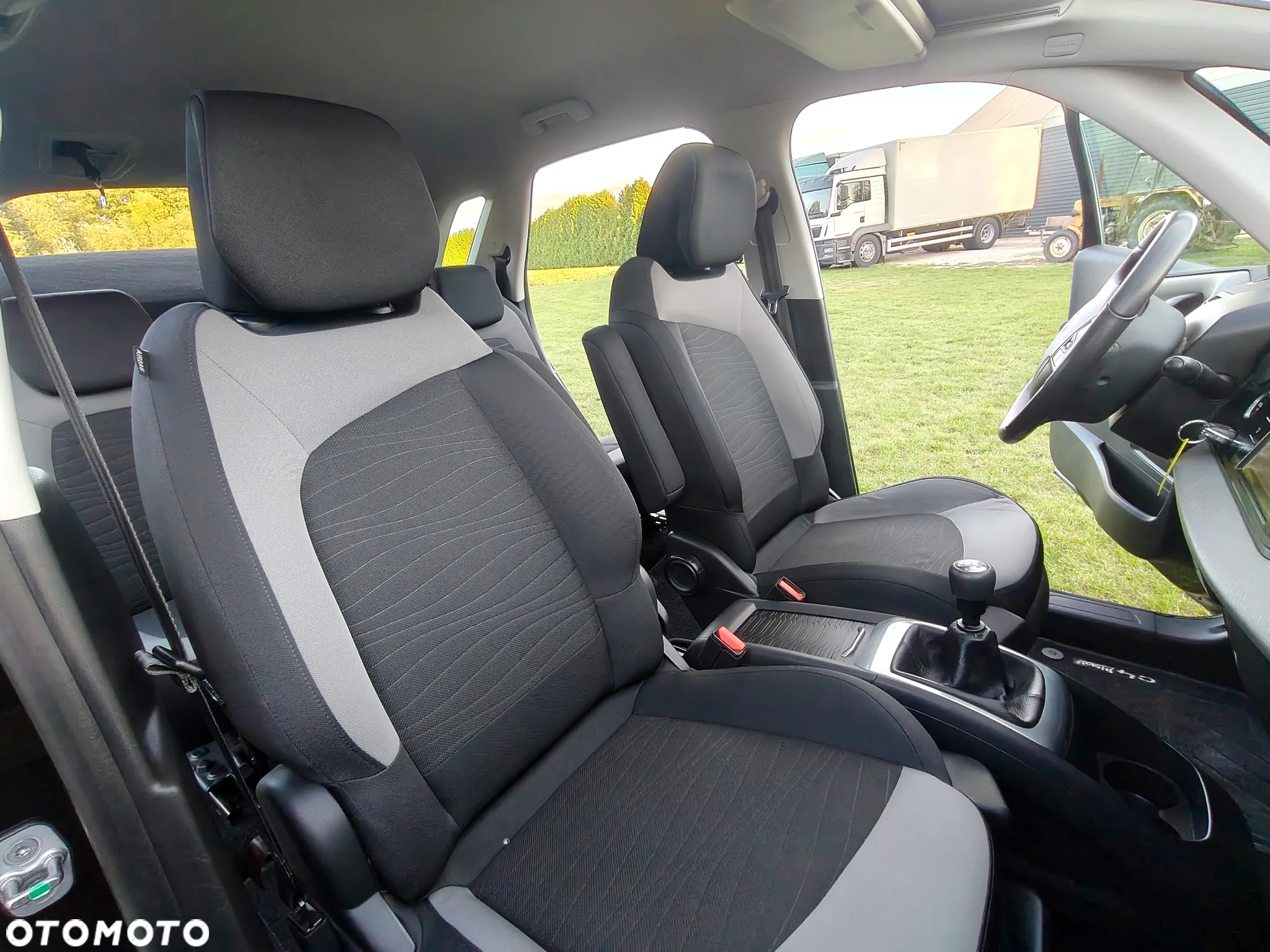 Citroën C4 Picasso e-HDi 115 Business Class - 35
