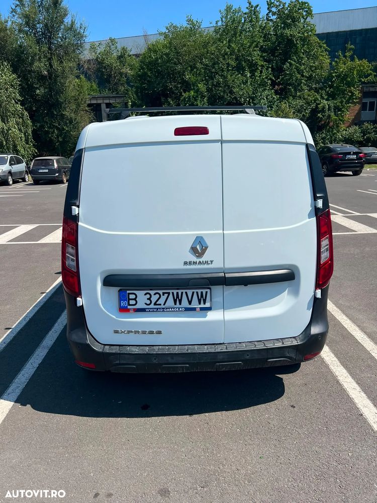 Renault Express - 8