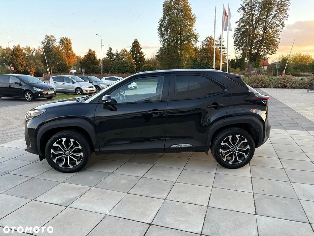 Toyota Yaris Cross Hybrid 1.5 Comfort 4x4 - 3