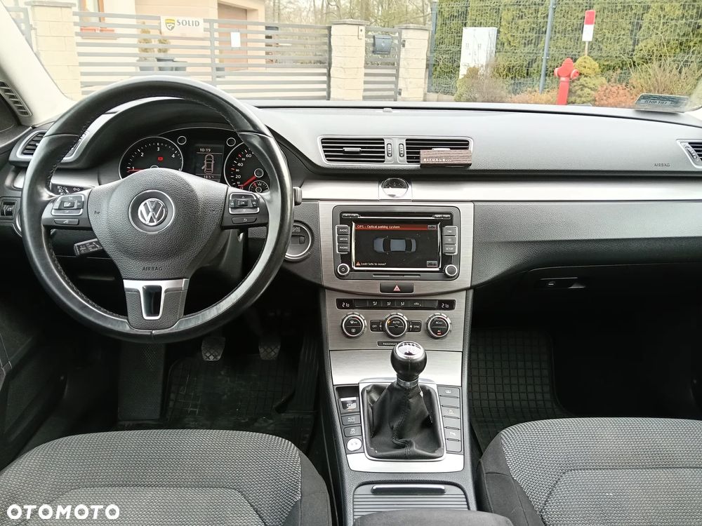 Volkswagen Passat 2.0 TDI Comfortline - 7