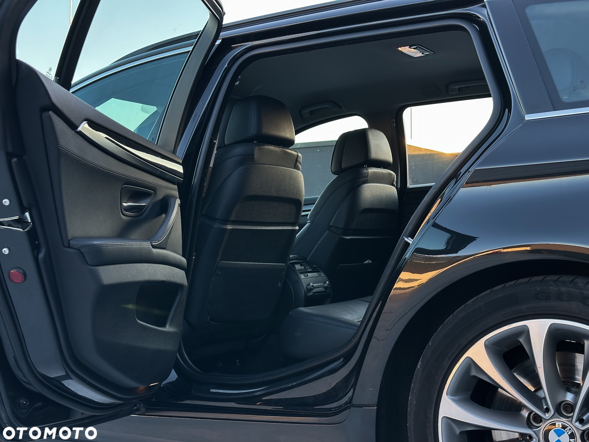 BMW Seria 5 530d xDrive Luxury Line - 10