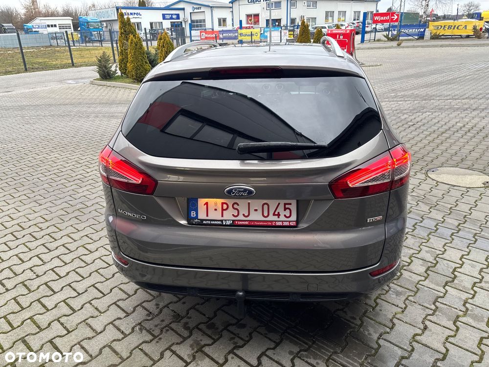 Ford Mondeo 2.0 TDCi Ghia - 14