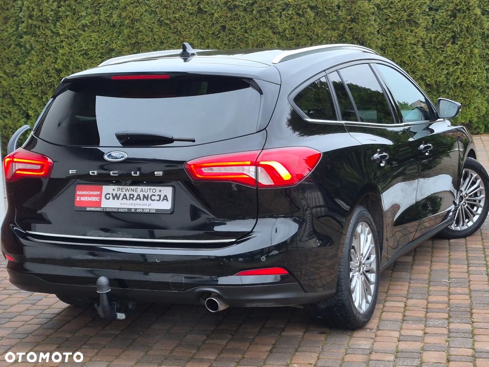 Ford Focus SW - 40
