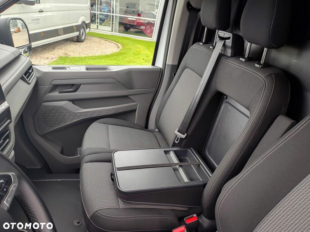 Volkswagen Transporter Furgon, 2,0TDI 150KM, 6-bieg.manualna, r.o :3500 mm - 21