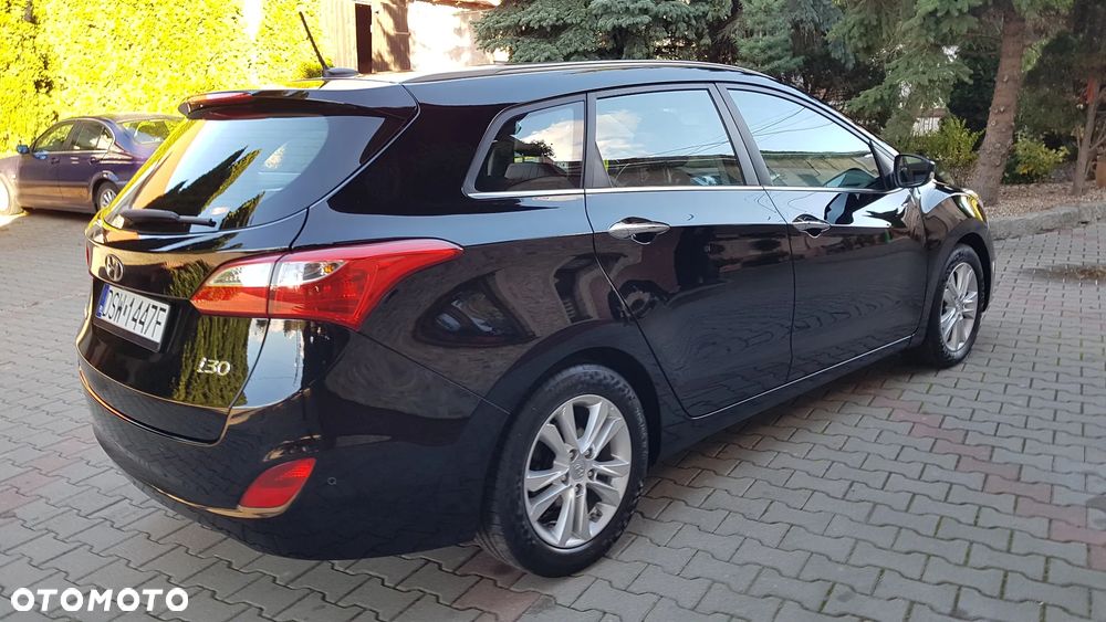 Hyundai i30 1.6 CRDi Premium - 9