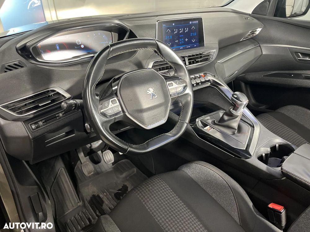Peugeot 5008 BlueHDI 130 Allure - 10
