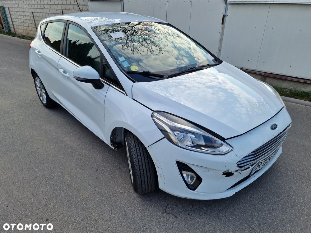 Ford Fiesta - 16