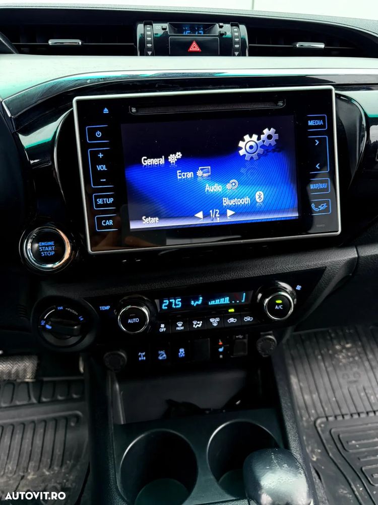 Toyota Hilux 4x4 Double Cab A/T Invincible - 17