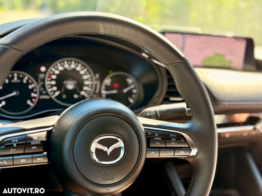 Mazda 3 - 10