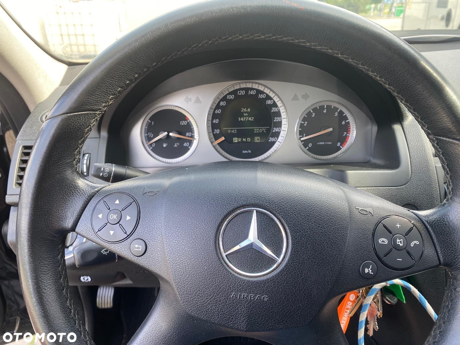Mercedes-Benz Klasa C 200 T Kompressor Automatik Avantgarde - 25