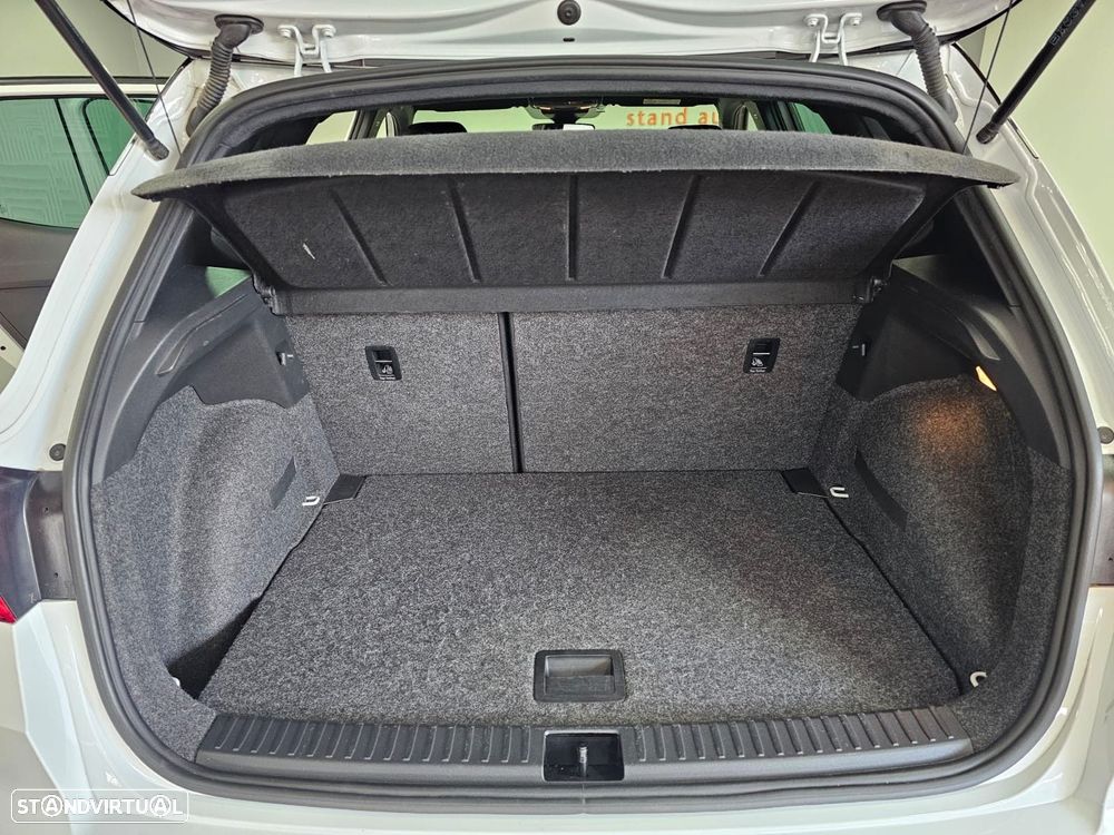 SEAT Arona 1.0 TSI FR - 23