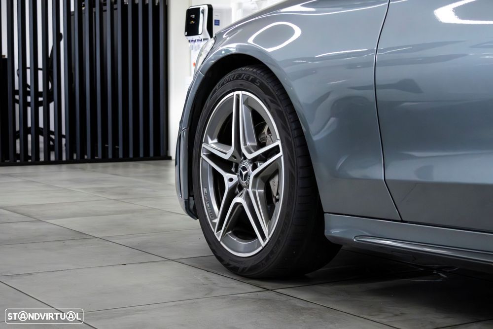 Mercedes-Benz C 220 d AMG Line - 9