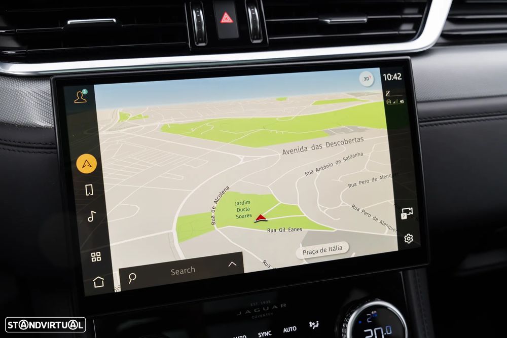 Jaguar F-Pace 5.0 V8 AWD SVR - 21