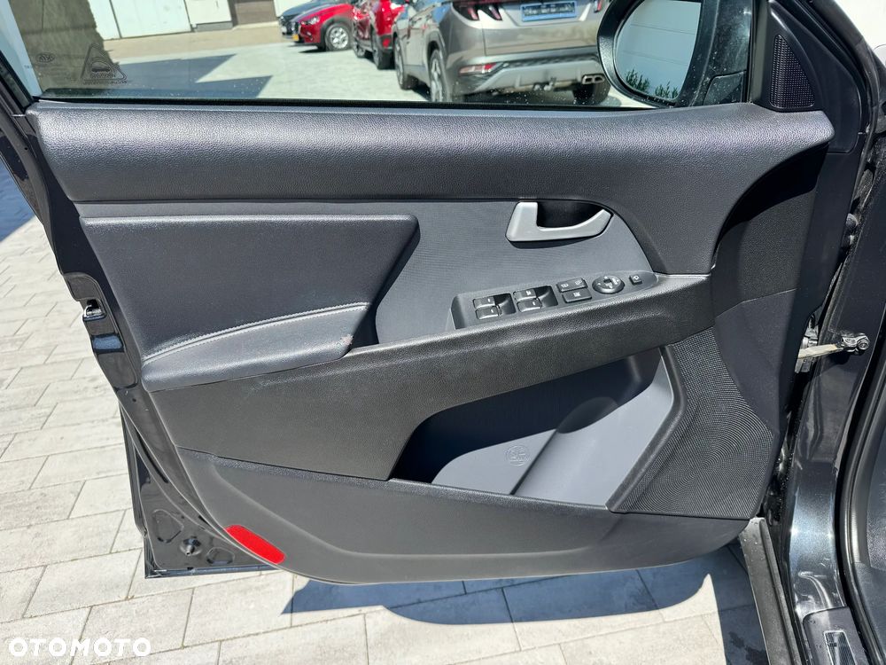Kia Sportage 1.7 CRDI 2WD Edition 7 - 19