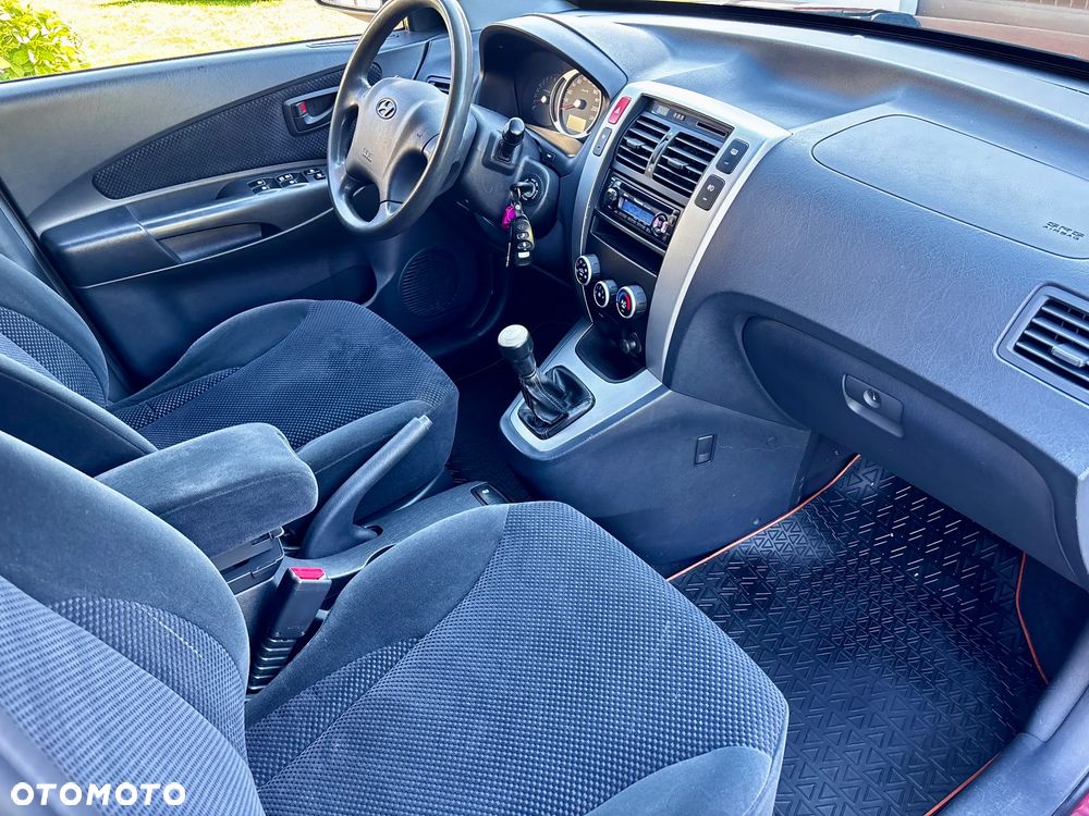Hyundai Tucson 2.0 4WD GLS - 20