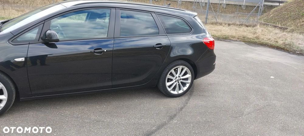 Opel Astra 1.4 Turbo Sport - 4