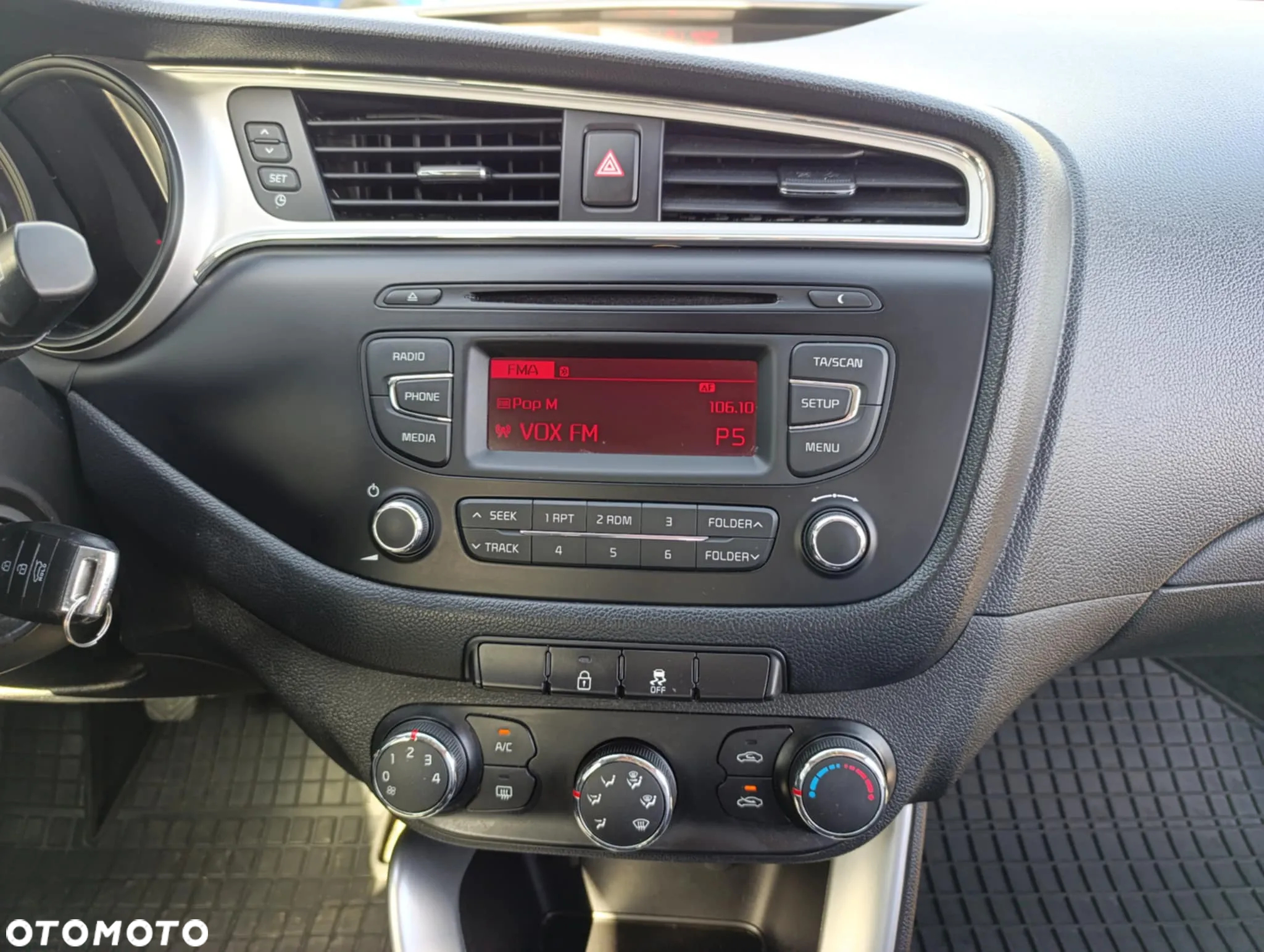 Kia Ceed Cee'd 1.4 CRDi S - 13