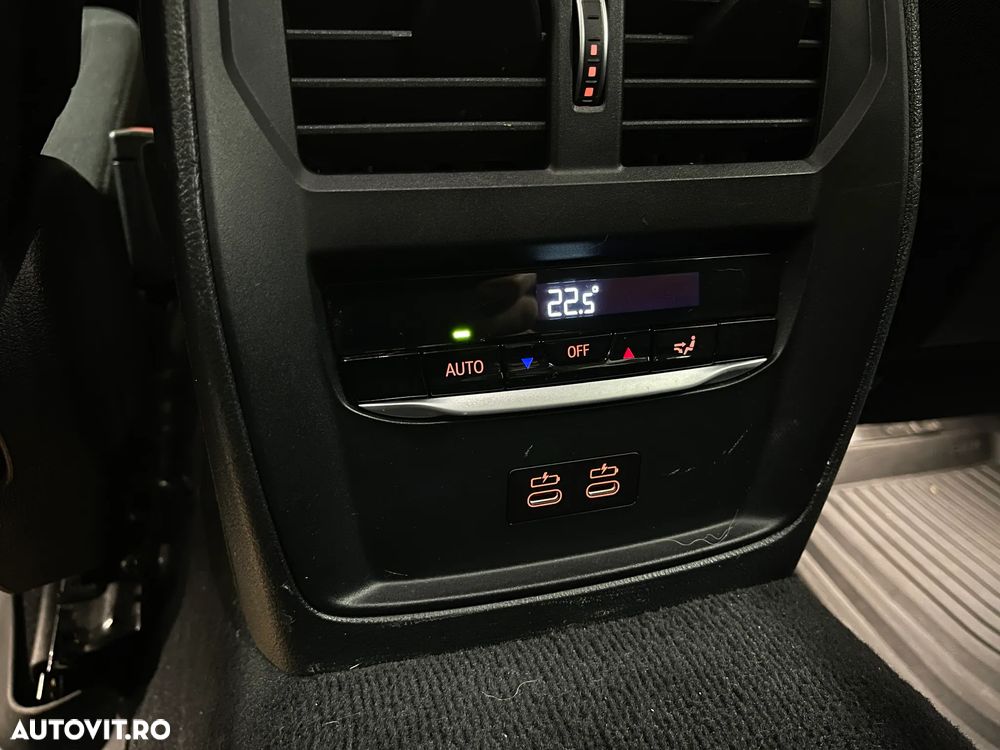 BMW Seria 3 320d xDrive AT MHEV - 24
