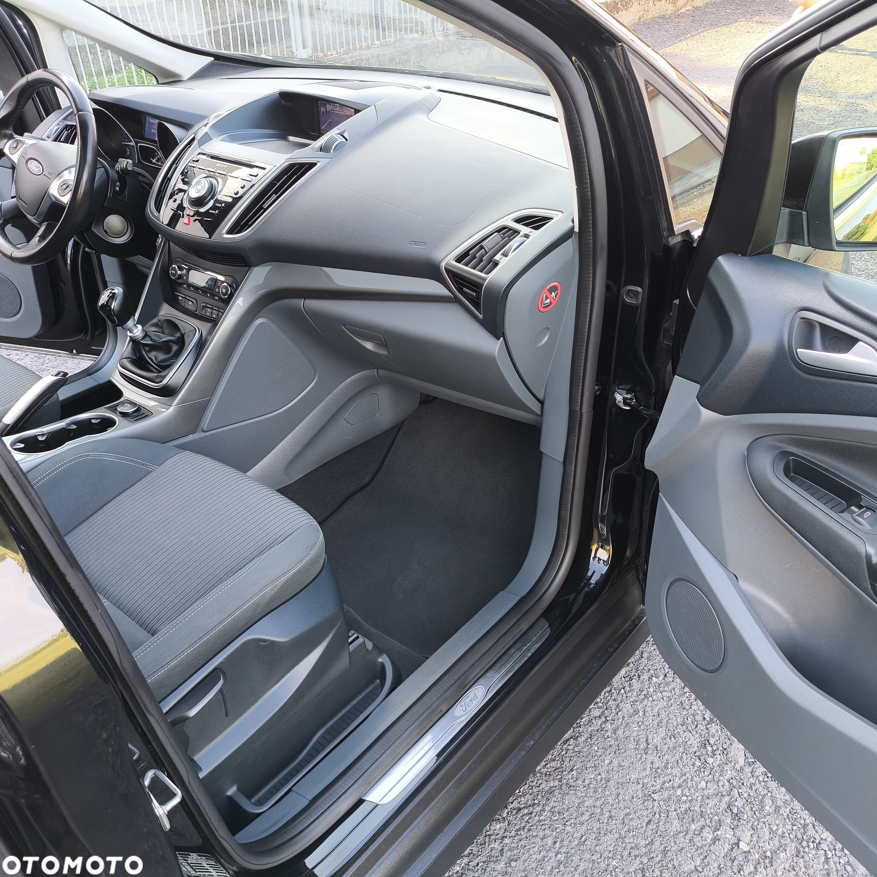 Ford Grand C-MAX 2.0 TDCi Titanium - 11