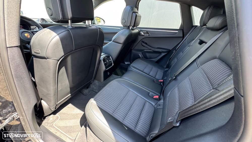 Porsche Macan 2.0T - 26