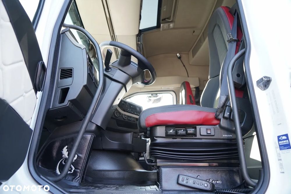 Volvo FH 500 / TANDEM PRZEJAZDOWY 120 M3 / 6X2 / MEGA / OŚ PODNOSZONA / TV / + PRZYCZEPA GNIOTPOL - 33