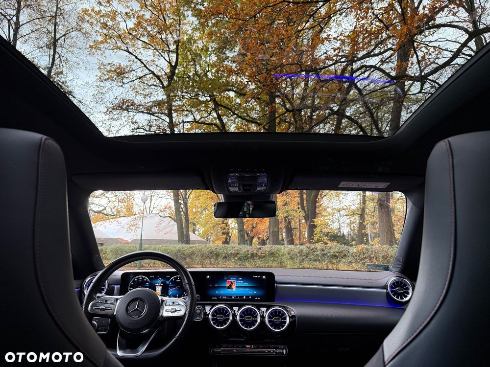 Mercedes-Benz CLA 250 4-Matic AMG Line 7G-DCT - 12