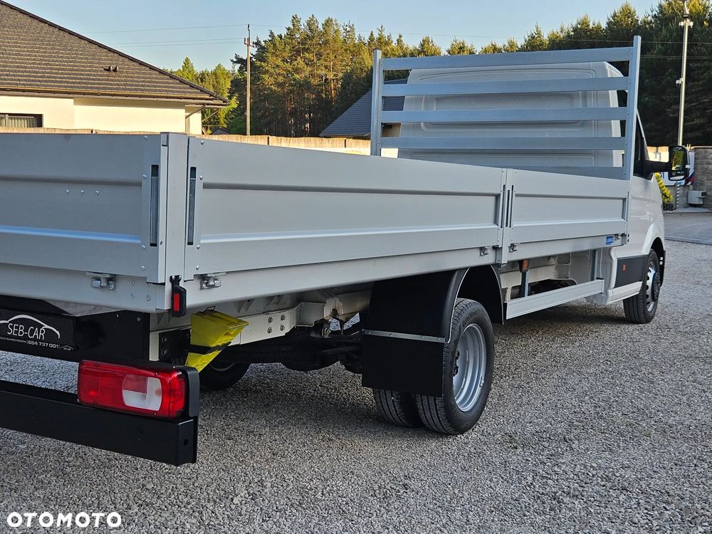 Volkswagen CRAFTER na BLIŹNIAKU 5.4m paczka NOWY LEDY Od ręki - 18