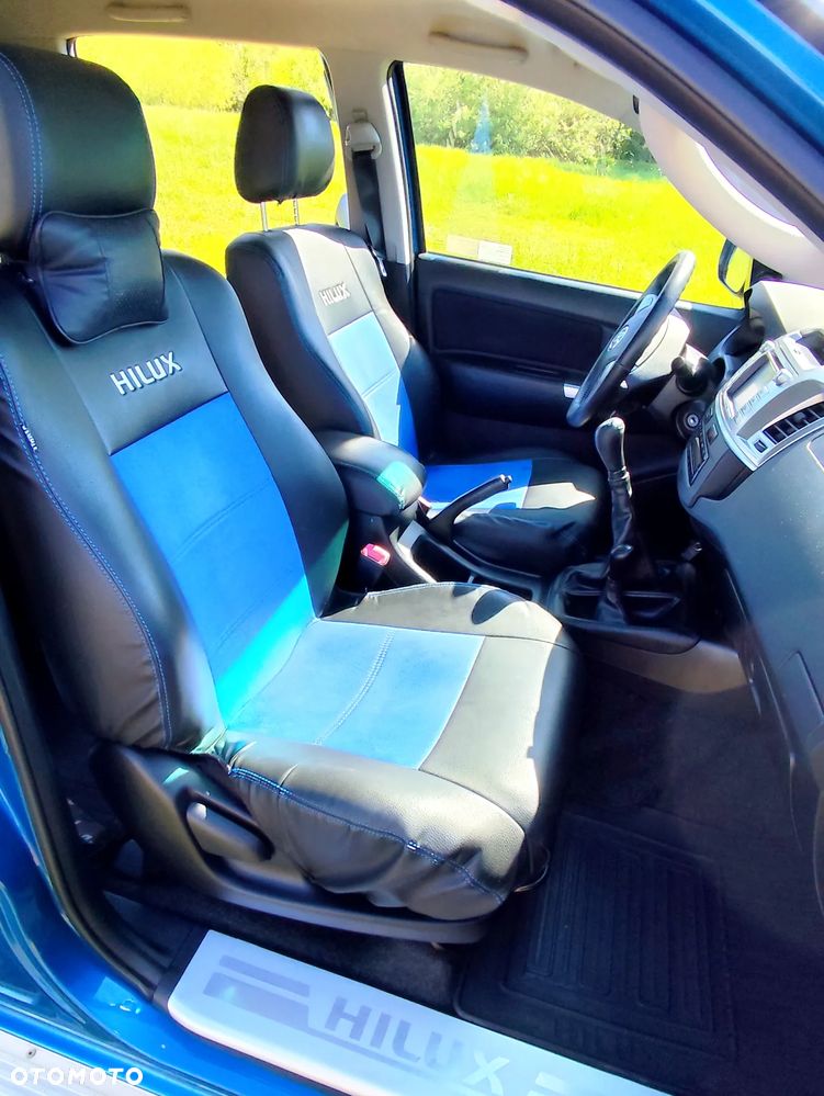 Toyota Hilux 3.0 D-4D Invincible - 15