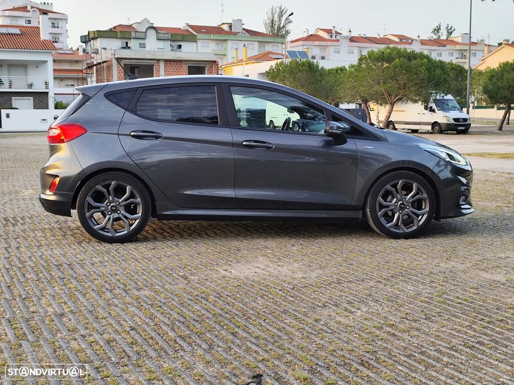 Ford Fiesta 1.0 EcoBoost MHEV ST-Line - 9