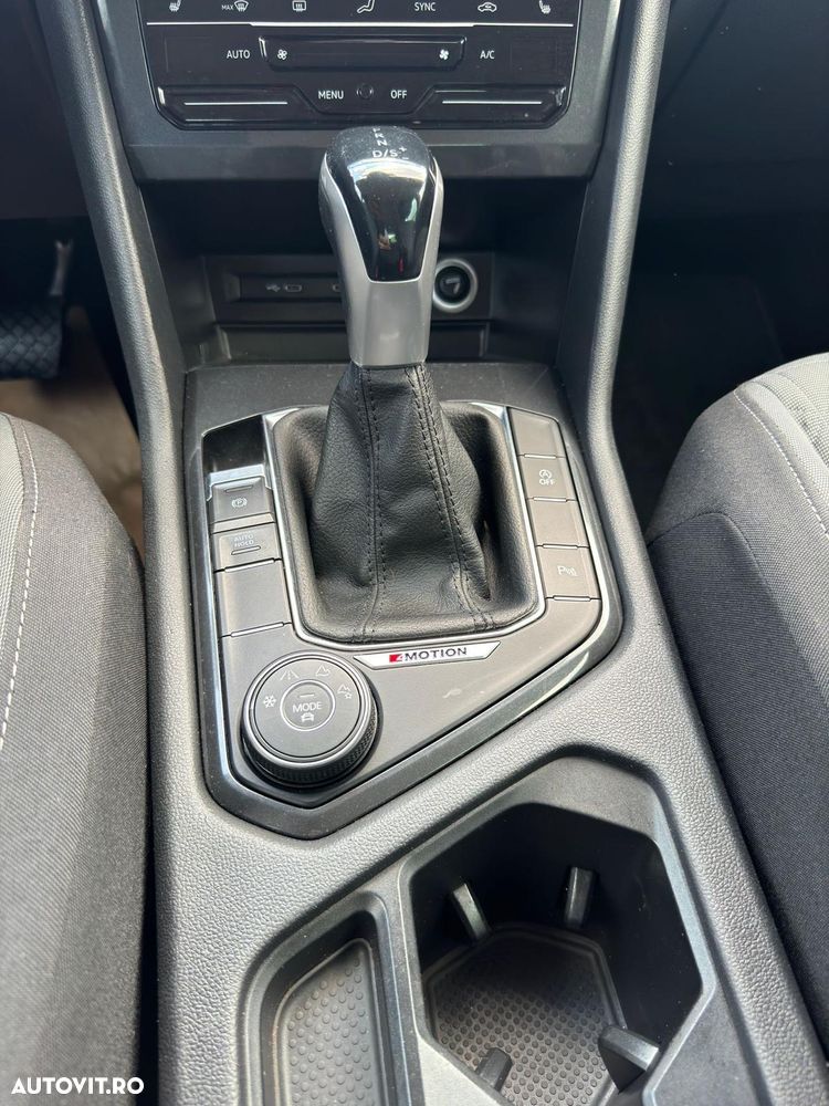 Volkswagen Tiguan 2.0 TDI 4Mot DSG Highline - 8