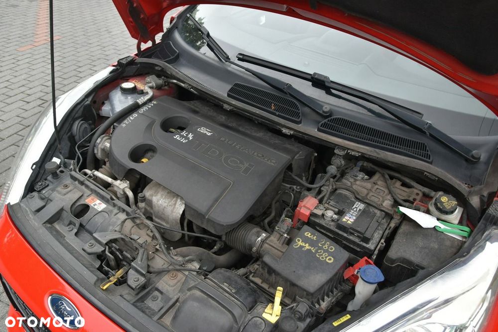 Ford Fiesta 1.6 TDCi Sport - 23