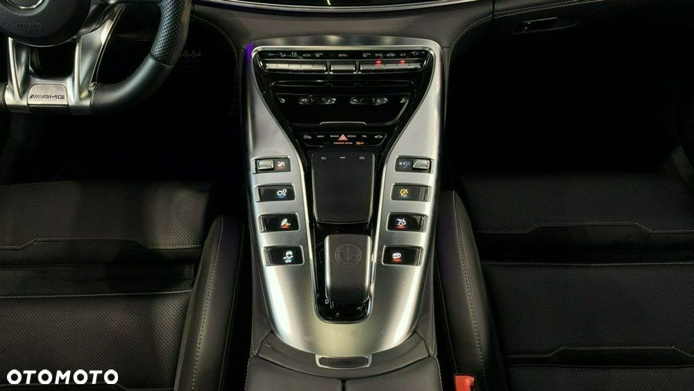 Mercedes-Benz AMG GT - 33