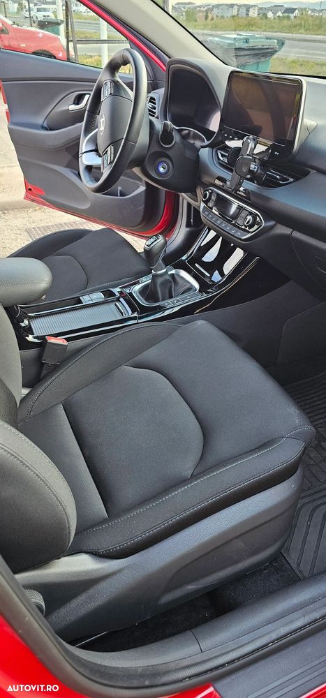 Hyundai i30 1.5 T-GDI 140CP M/T MHEV Highway - 15