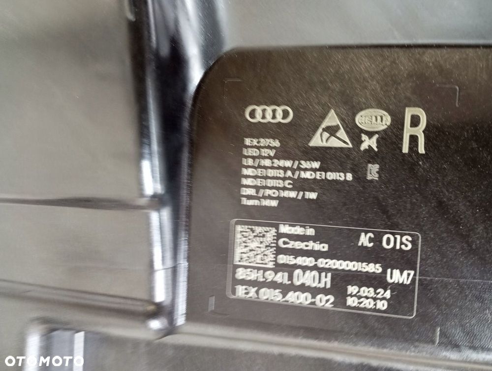 LAMPA PRAWA MATRIX AUDI Q6 E-TRON 85H941040H - 11