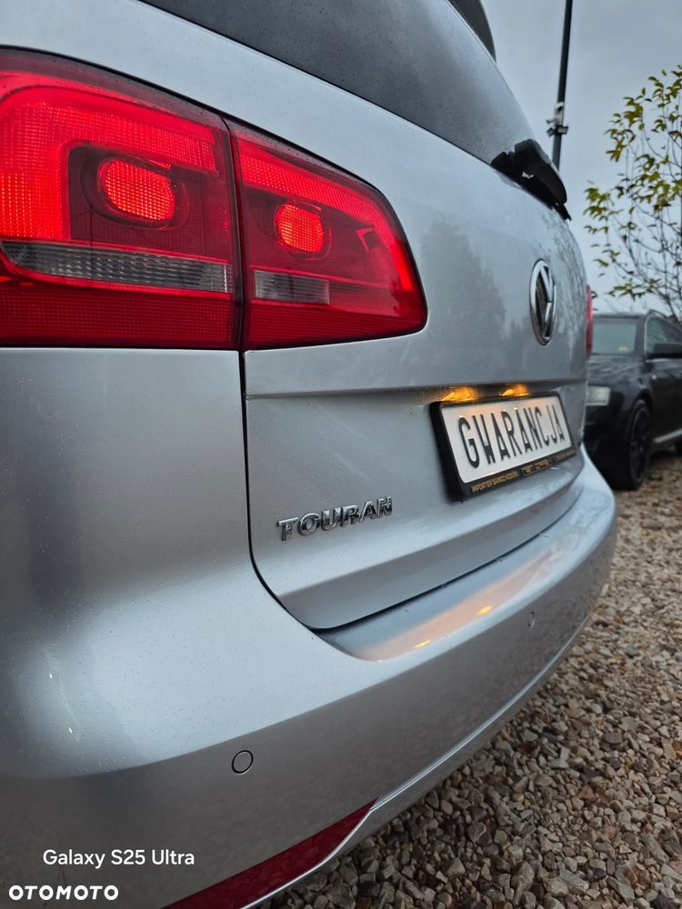 Volkswagen Touran 1.6 TDI DPF BlueMotion Technology Comfortline - 15